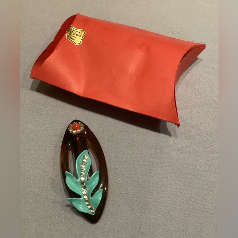 Vintage Bakelite and Lucite Hair Clip
